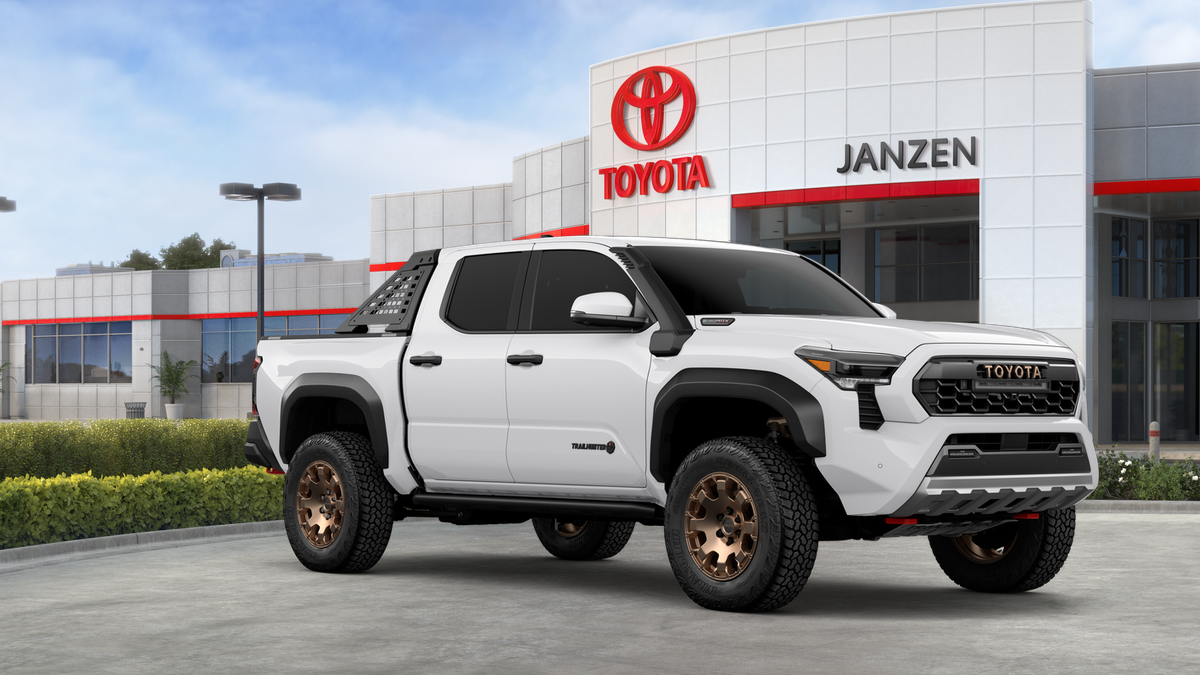 2026 Toyota Tacoma i-FORCE MAX Trailhunter
