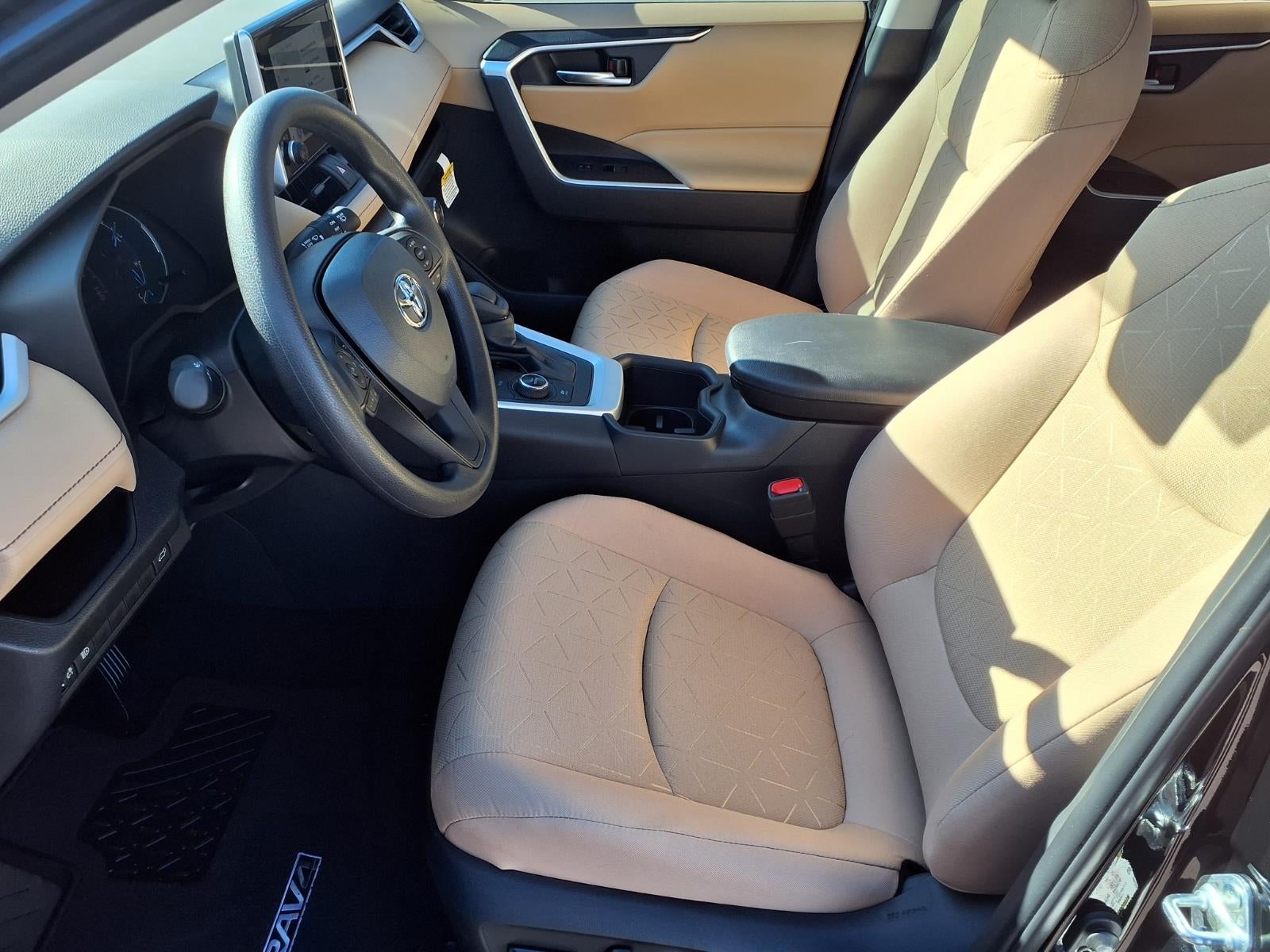 2025 Toyota RAV4 Hybrid Hybrid XLE