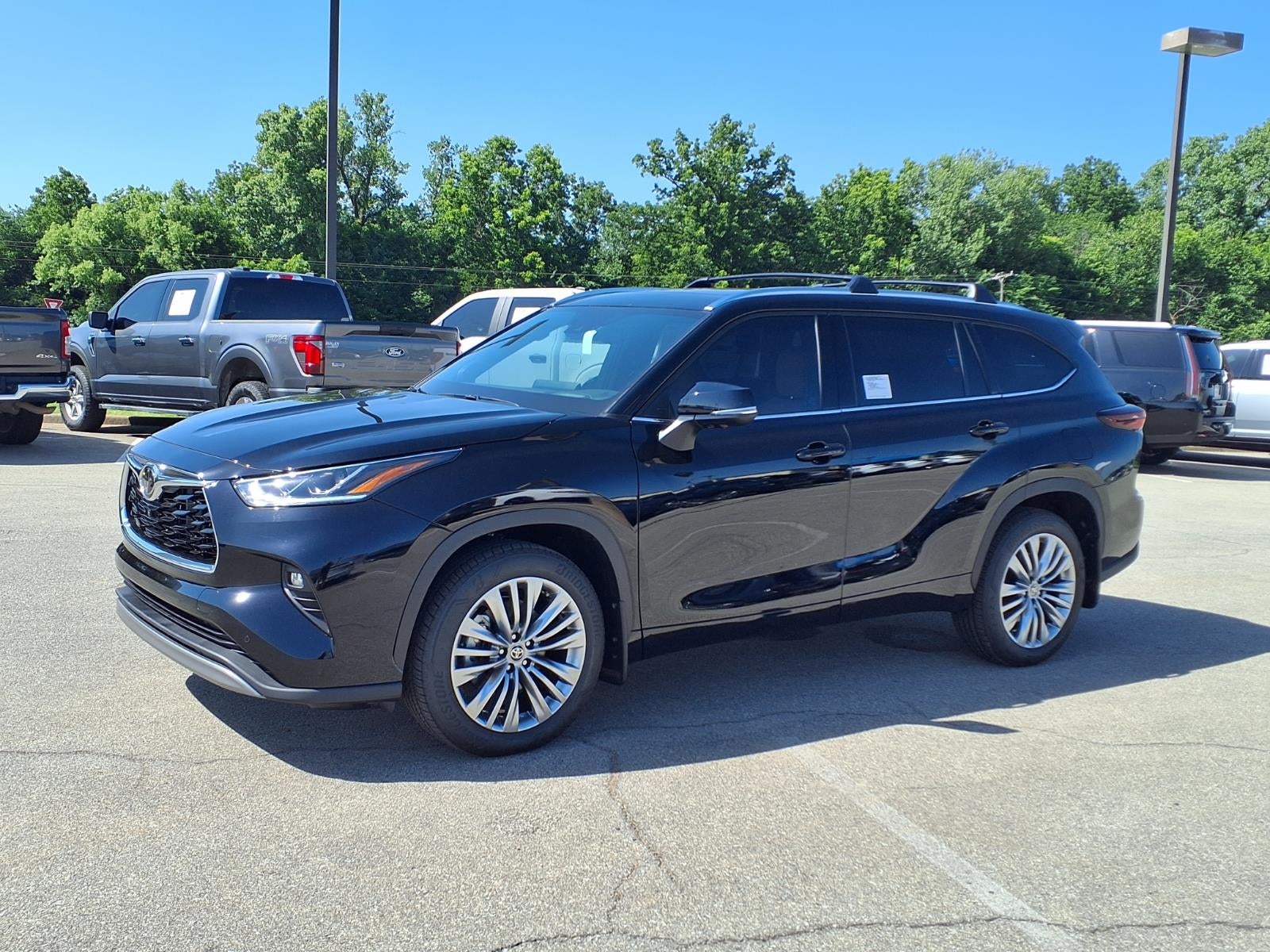 2026 Toyota Highlander Platinum
