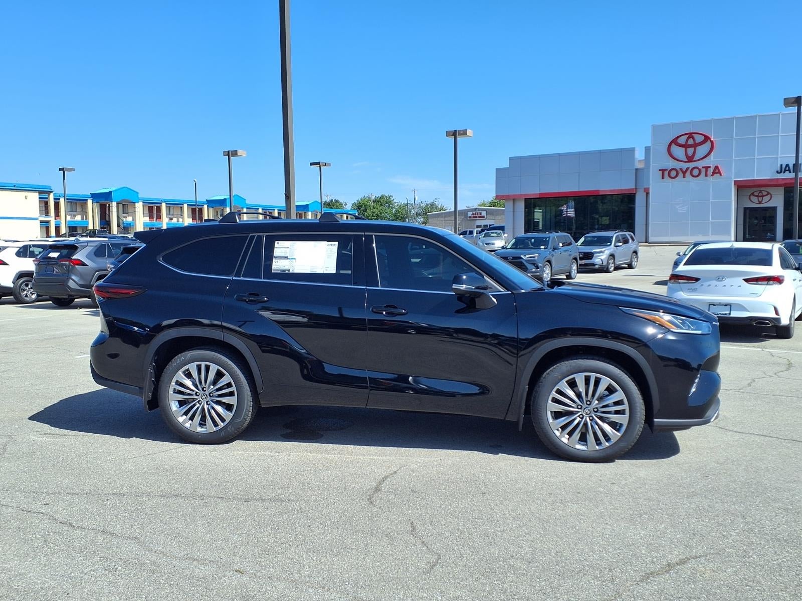 2026 Toyota Highlander Platinum