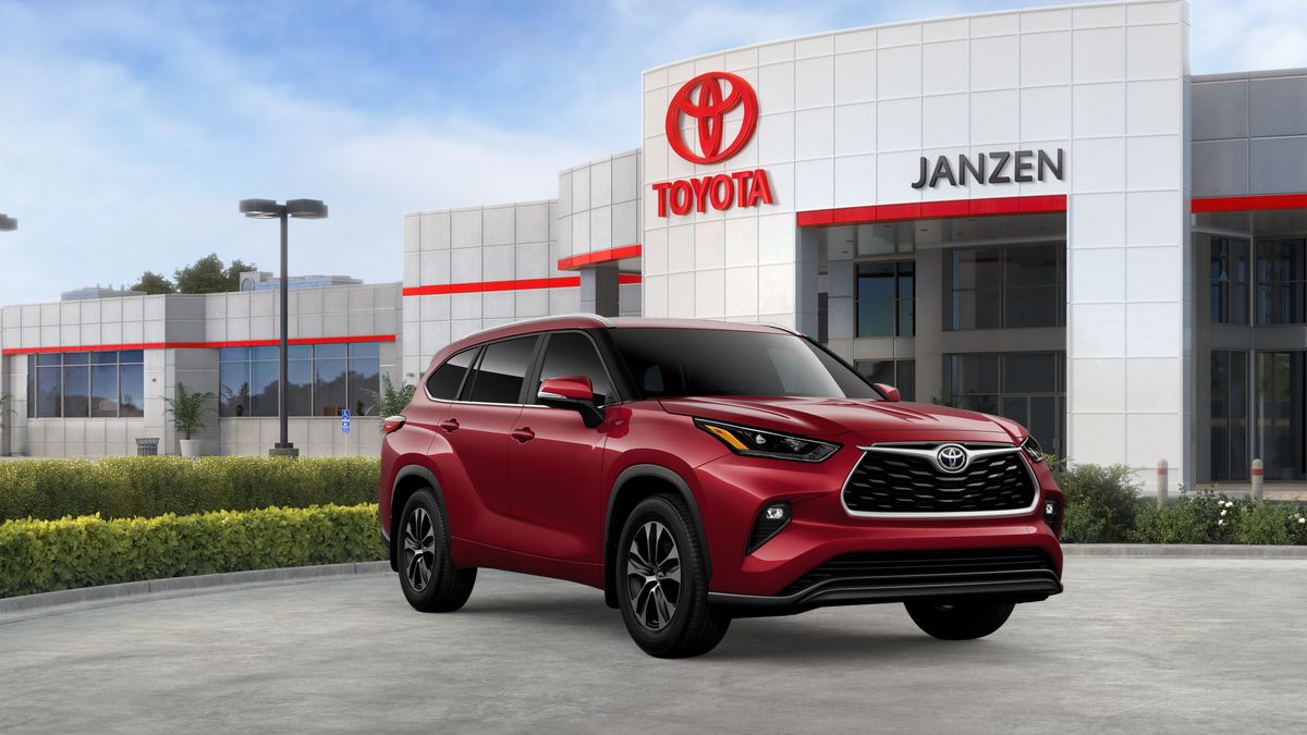 2026 Toyota Highlander XLE