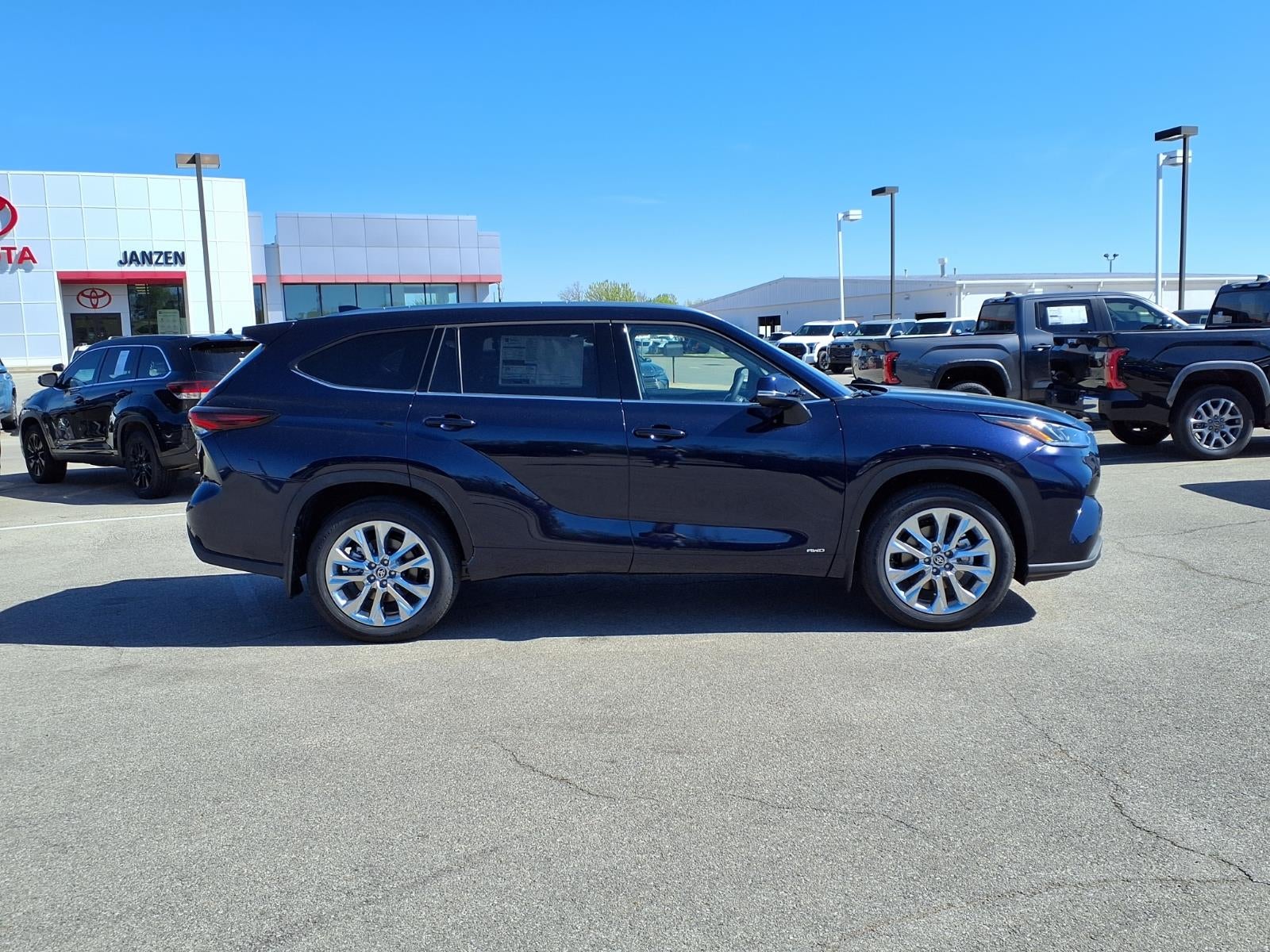 2026 Toyota Highlander Hybrid Hybrid Limited