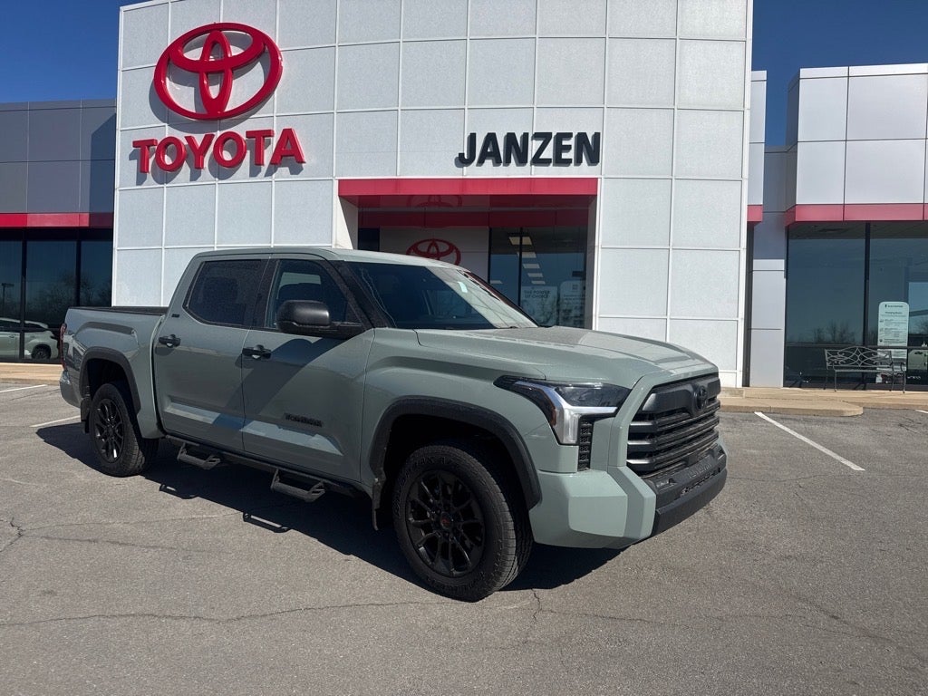 2025 Toyota Tundra SR5
