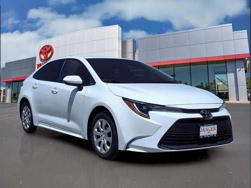 2026 Toyota Corolla LE
