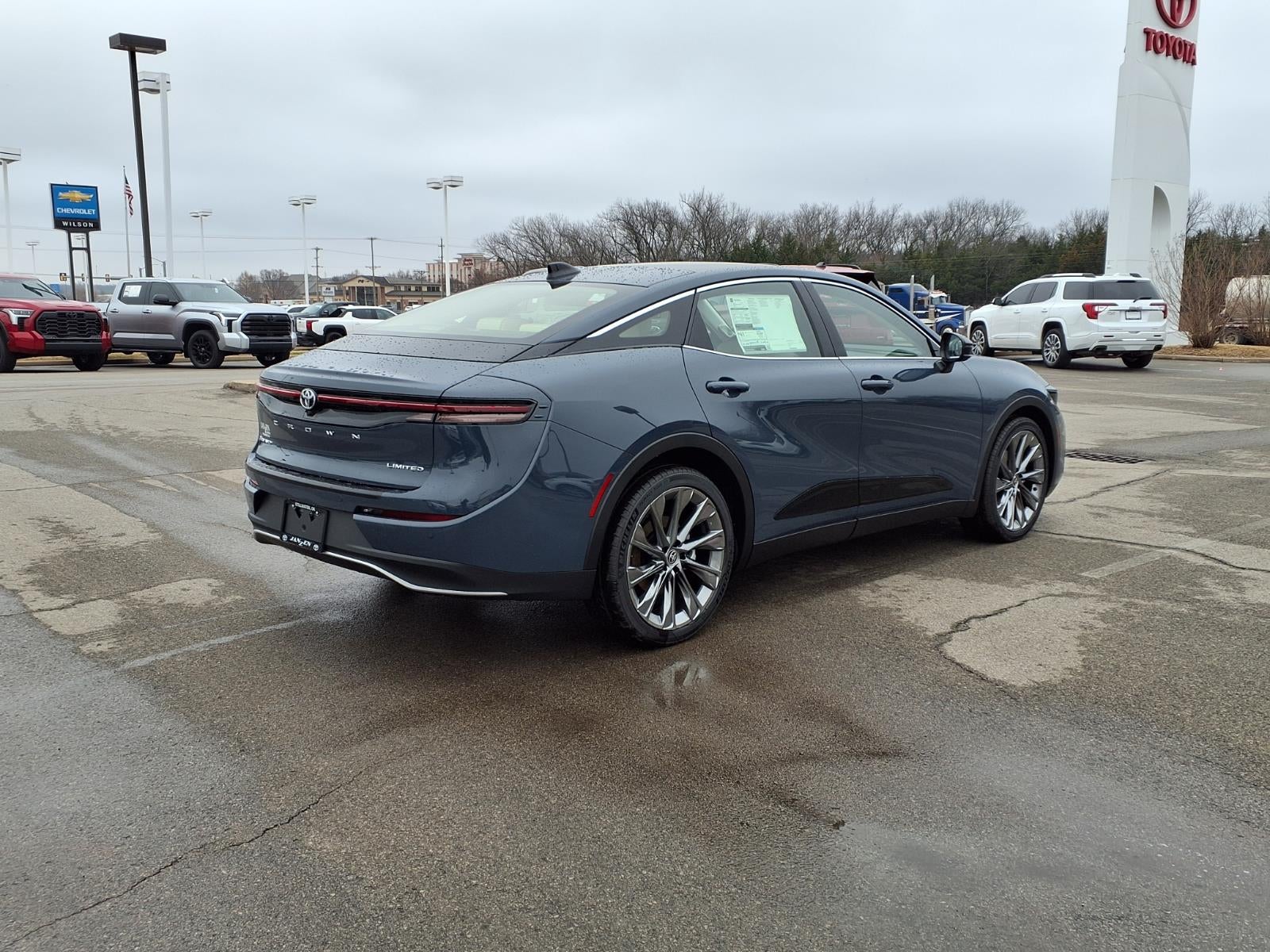 2026 Toyota Toyota Crown Limited