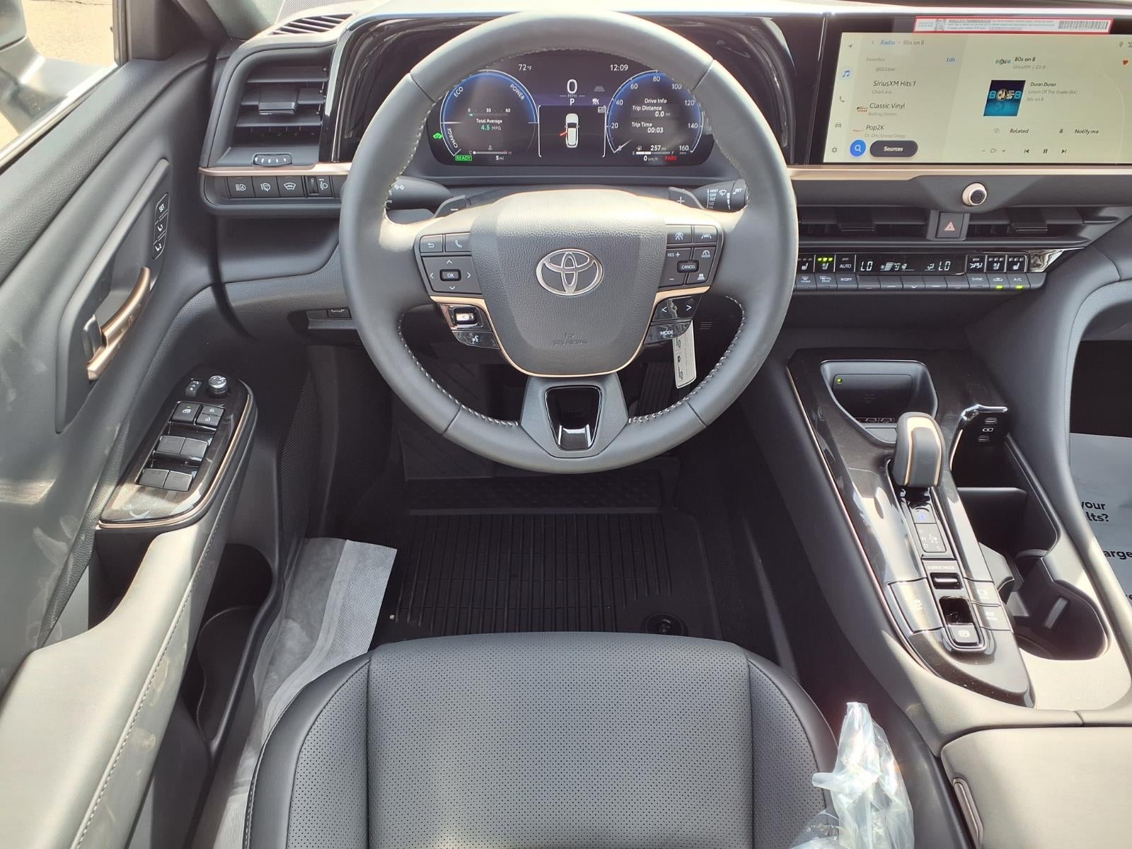 2026 Toyota Toyota Crown Signia XLE