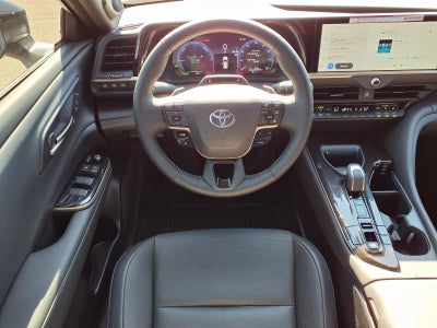 2026 Toyota Toyota Crown Signia Limited