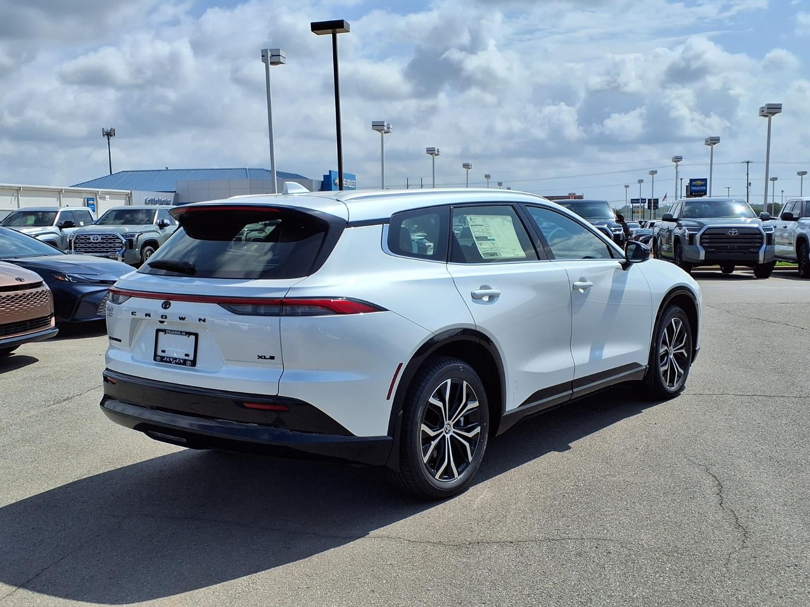 2026 Toyota Crown Signia XLE