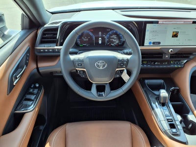 2026 Toyota Crown Signia XLE