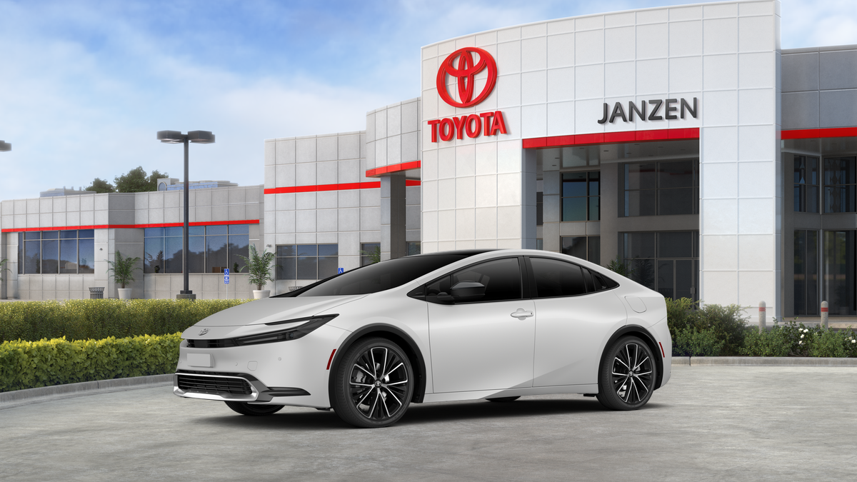 2027 Toyota Prius XLE
