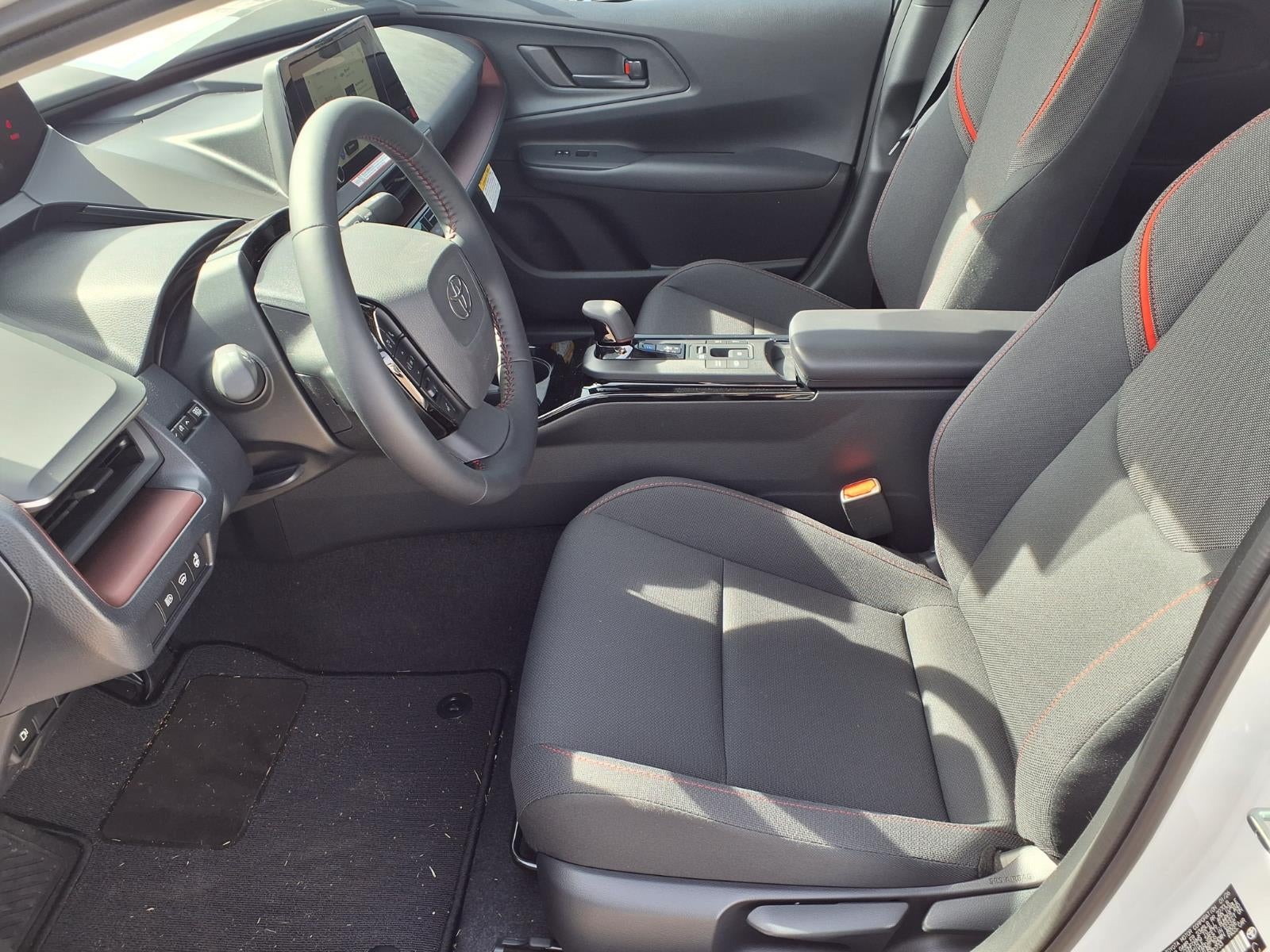 2026 Toyota Prius Plug-in Hybrid SE