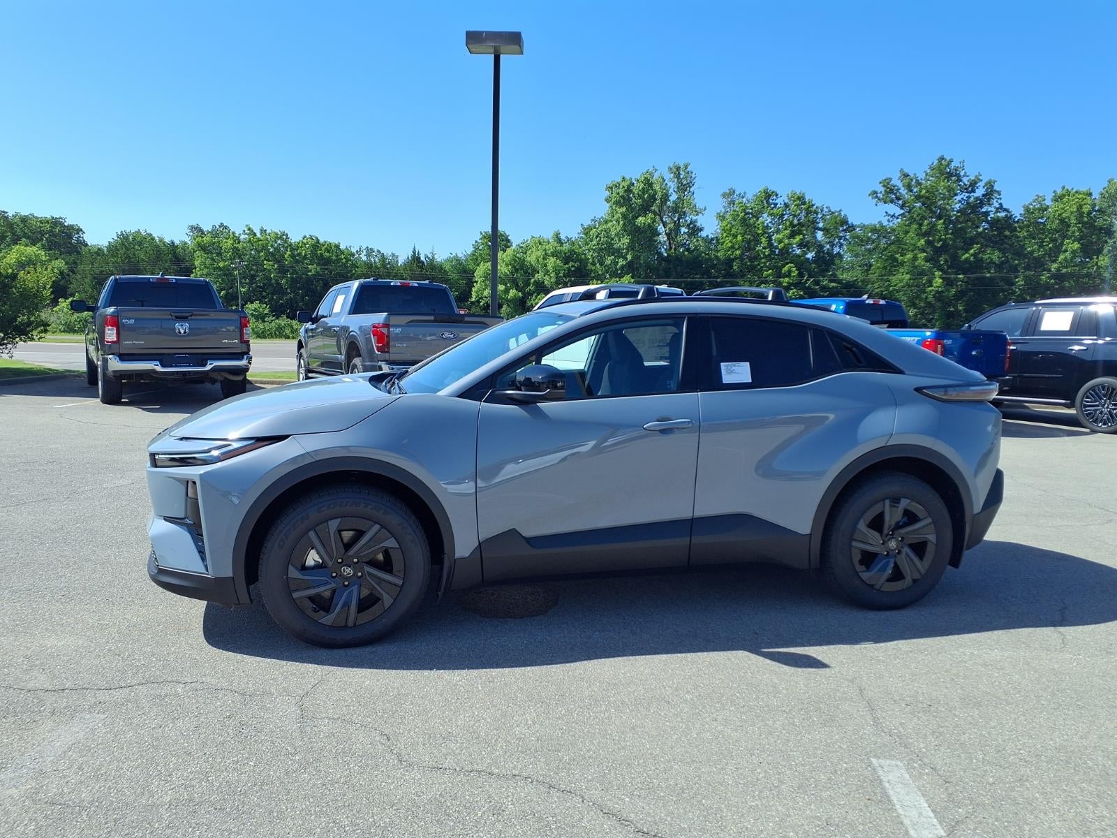 2026 Toyota C-HR SE