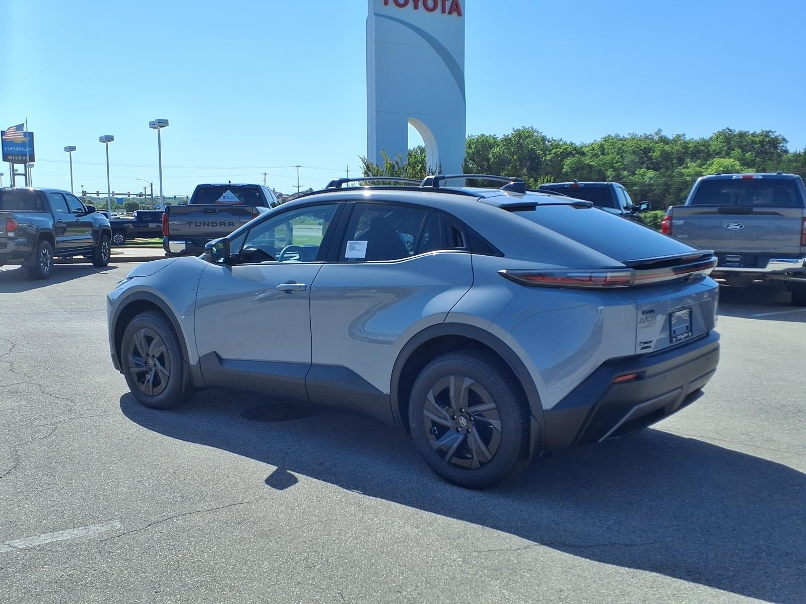 2026 Toyota C-HR SE