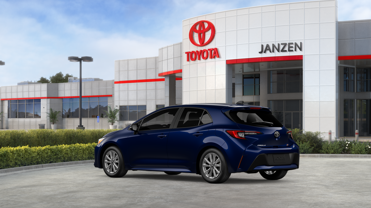 2027 Toyota Corolla Hatchback SE