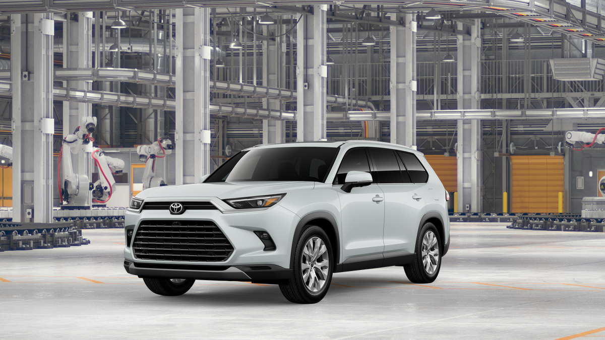 2026 Toyota Grand Highlander's photo