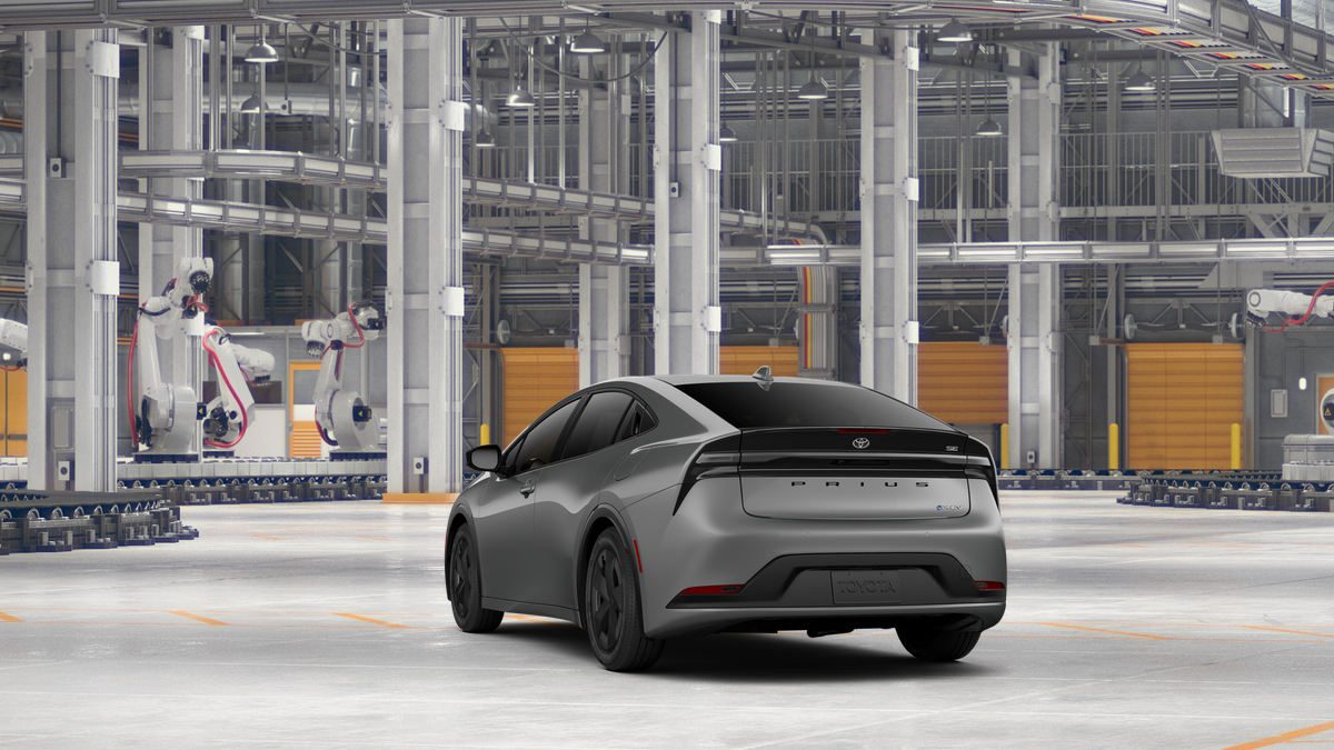2027 Toyota Prius Plug-in Hybrid SE