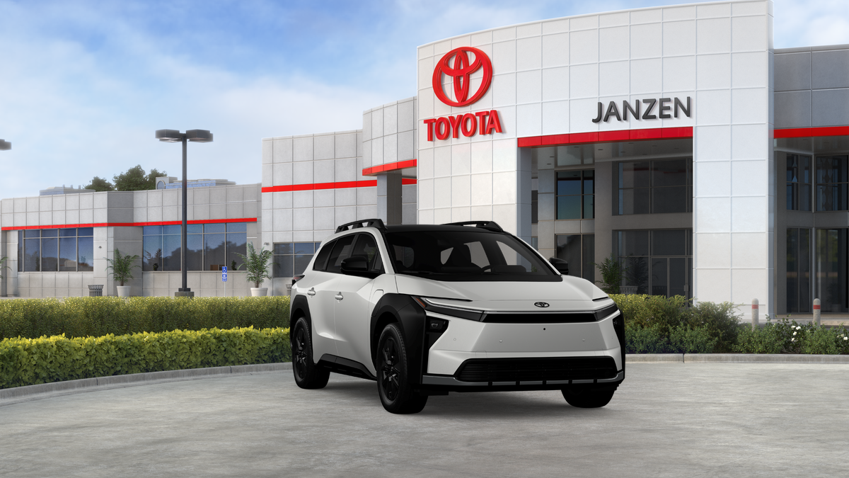 2027 Toyota bZ Woodland bZ Woodland Premium