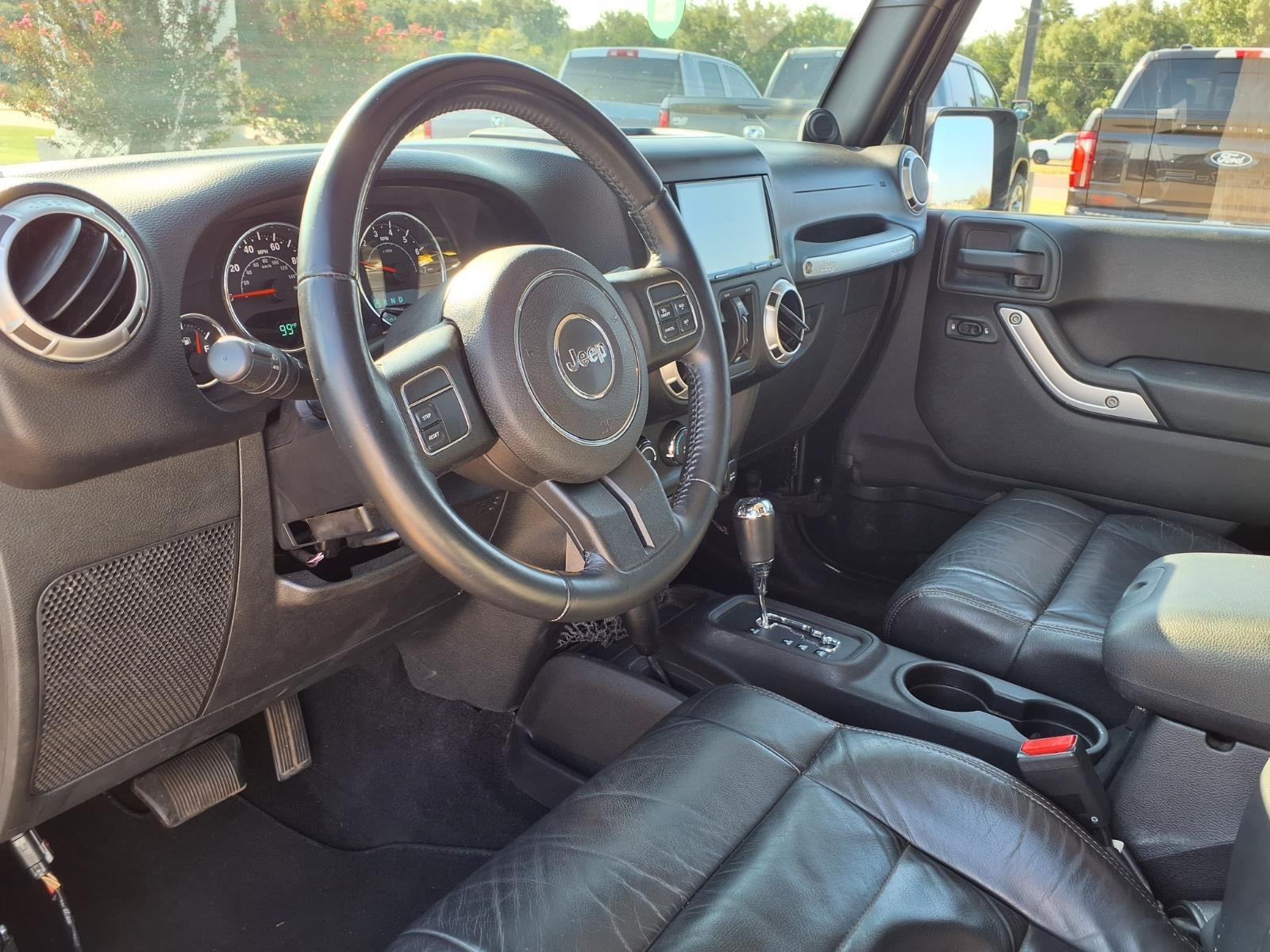2012 Jeep Wrangler Unlimited Sahara