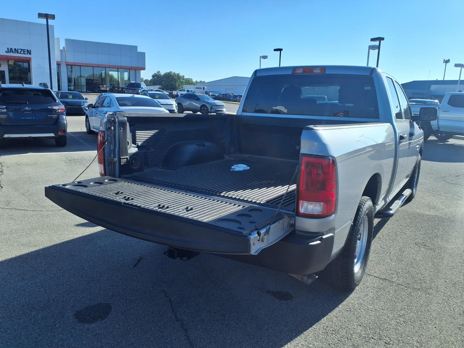 2020 RAM 1500 Classic Tradesman