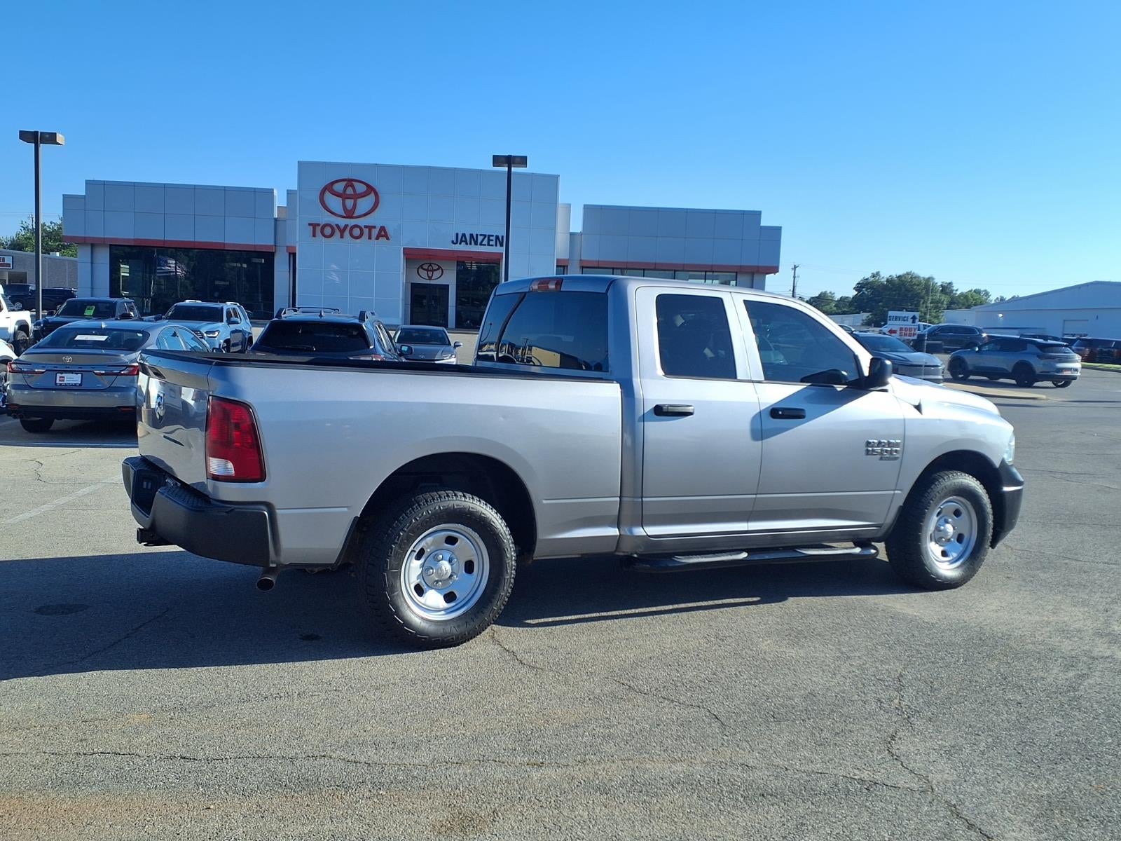 2020 RAM 1500 Classic Tradesman