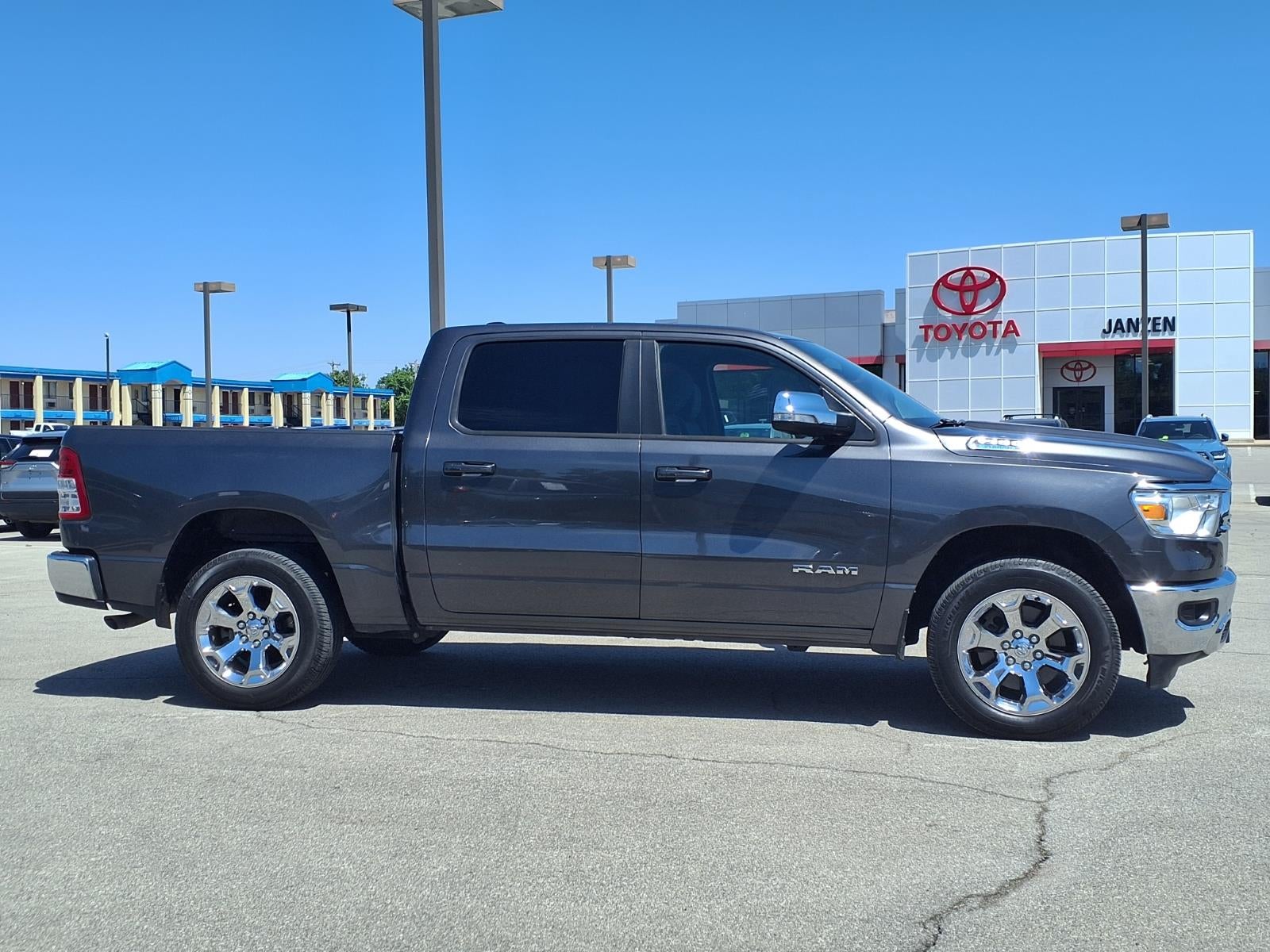 2022 RAM 1500 Big Horn/Lone Star