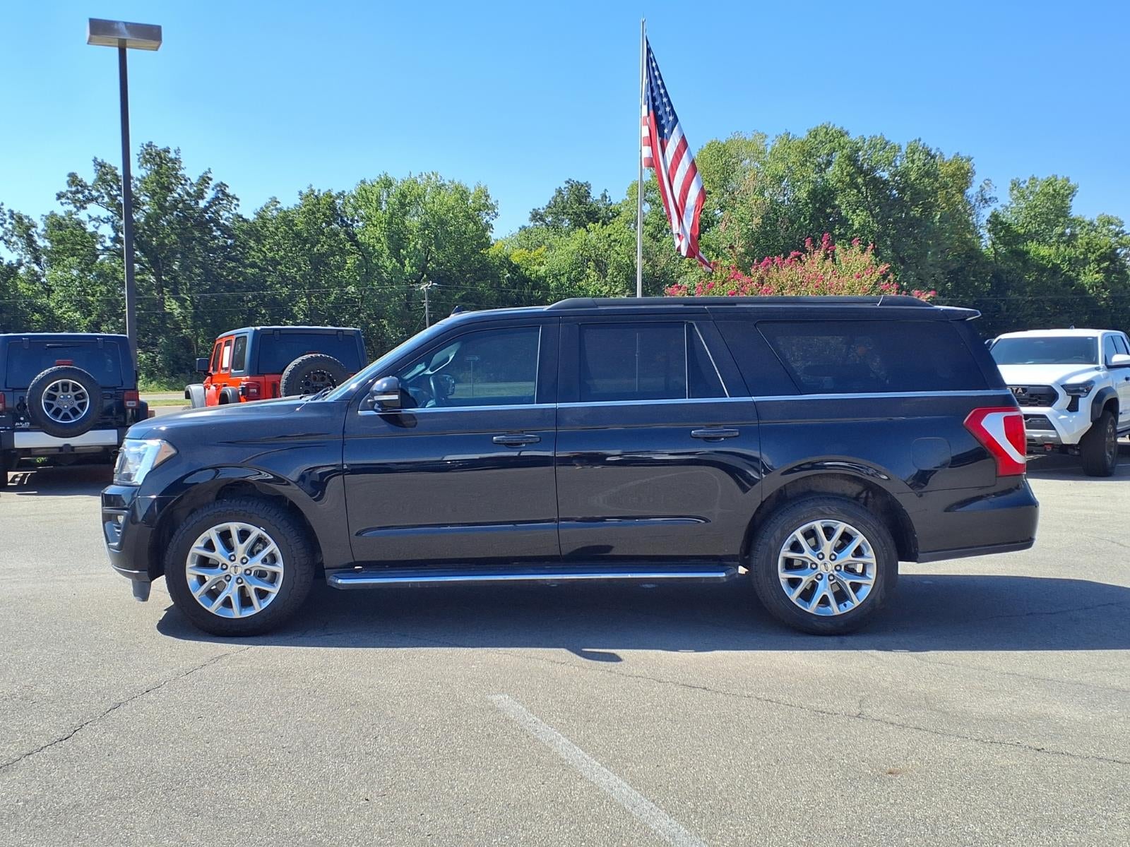 2020 Ford Expedition Max XLT