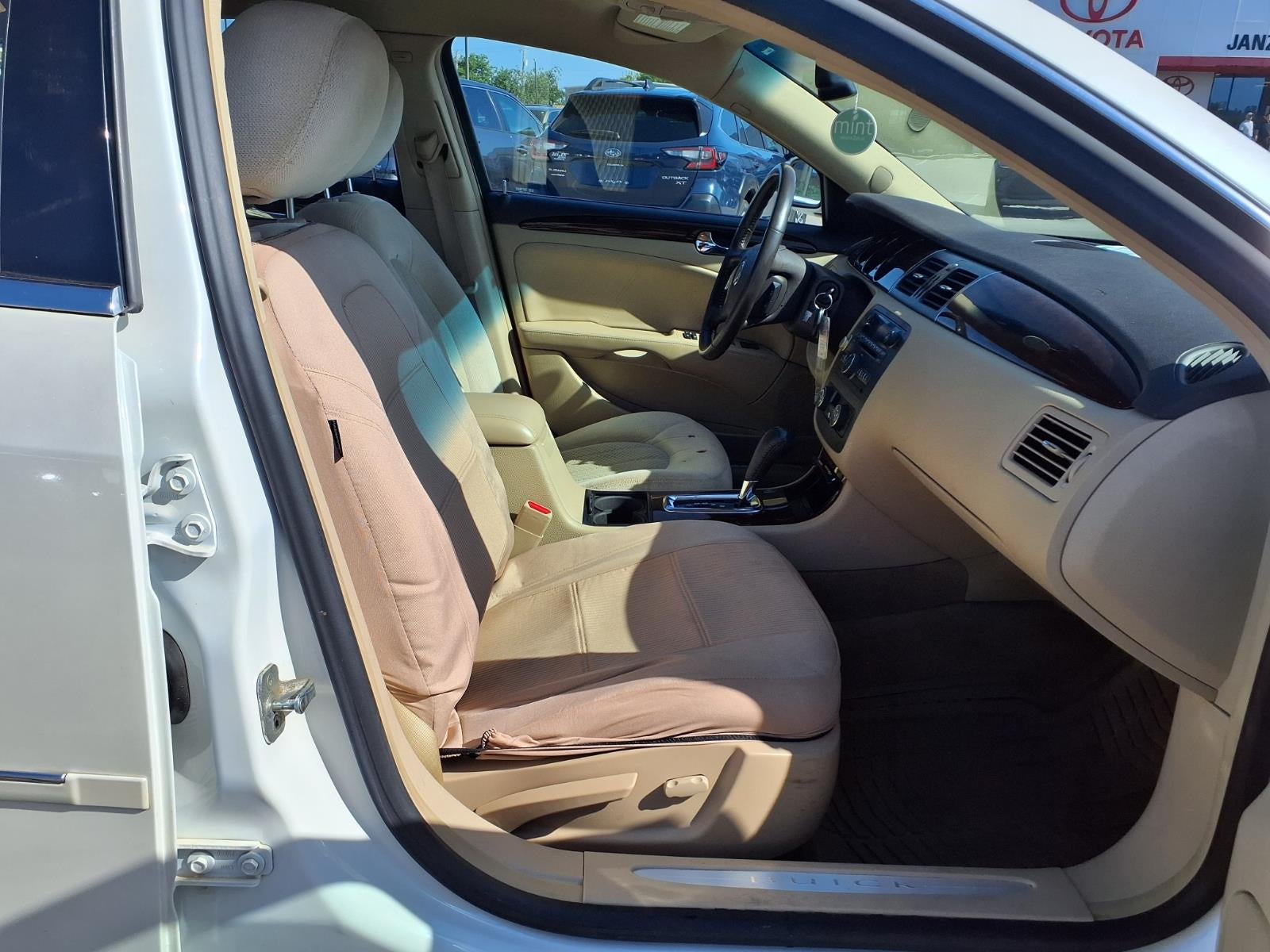 2011 Buick Lucerne CX
