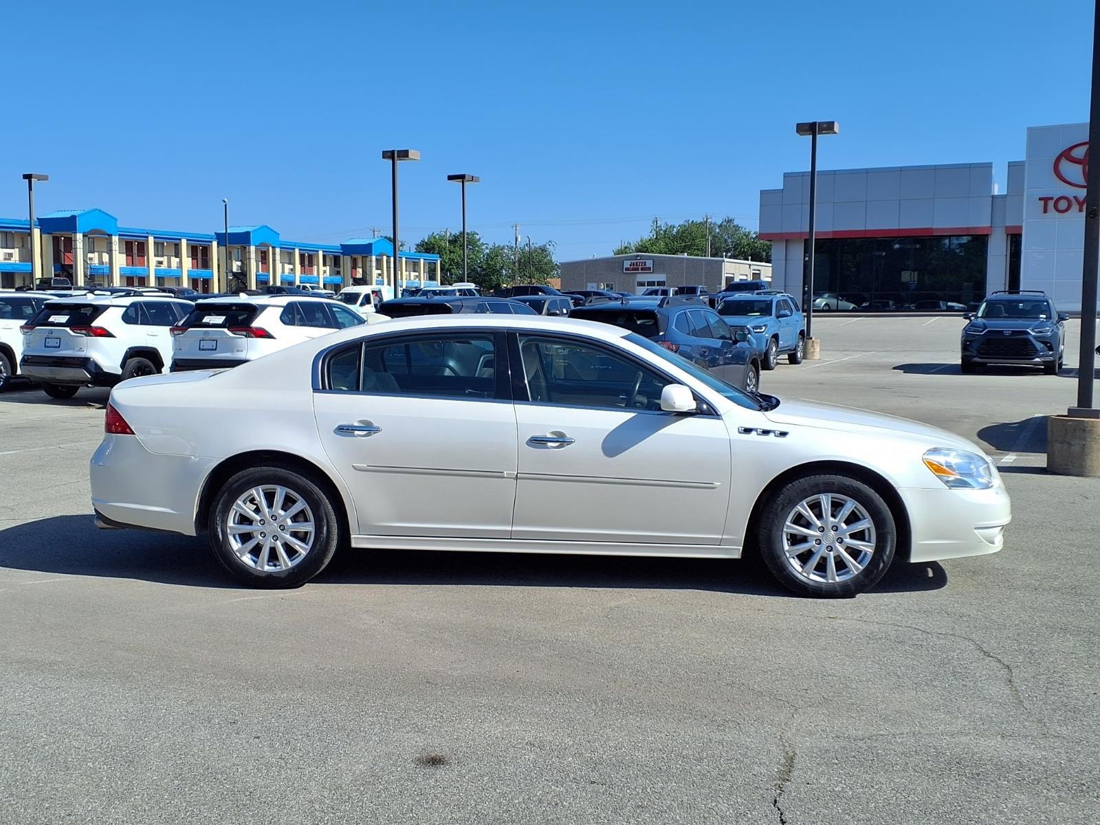 2011 Buick Lucerne CX