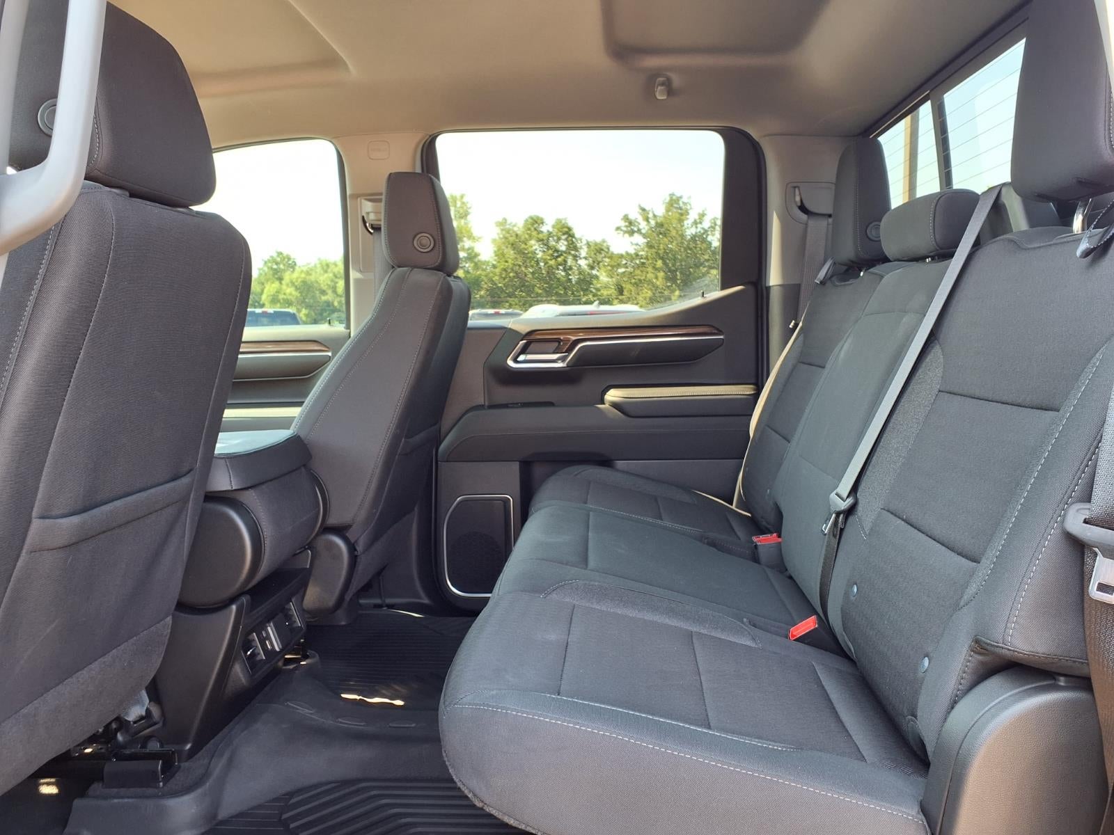 2024 Chevrolet Silverado 1500 LT LT1