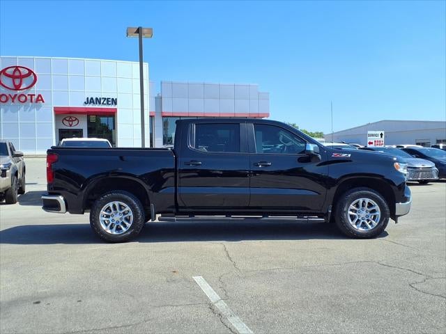2024 Chevrolet Silverado 1500 LT LT1