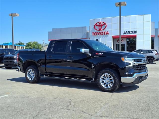 2024 Chevrolet Silverado 1500 LT LT1