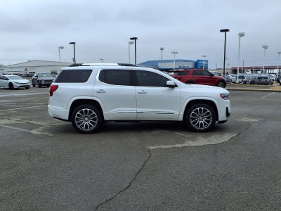 2023 GMC Acadia Denali