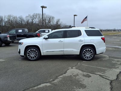 2023 GMC Acadia Denali