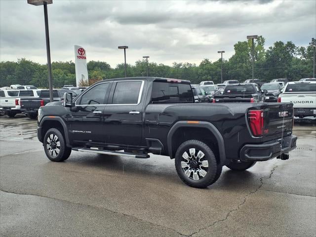 2025 GMC Sierra 2500HD Denali