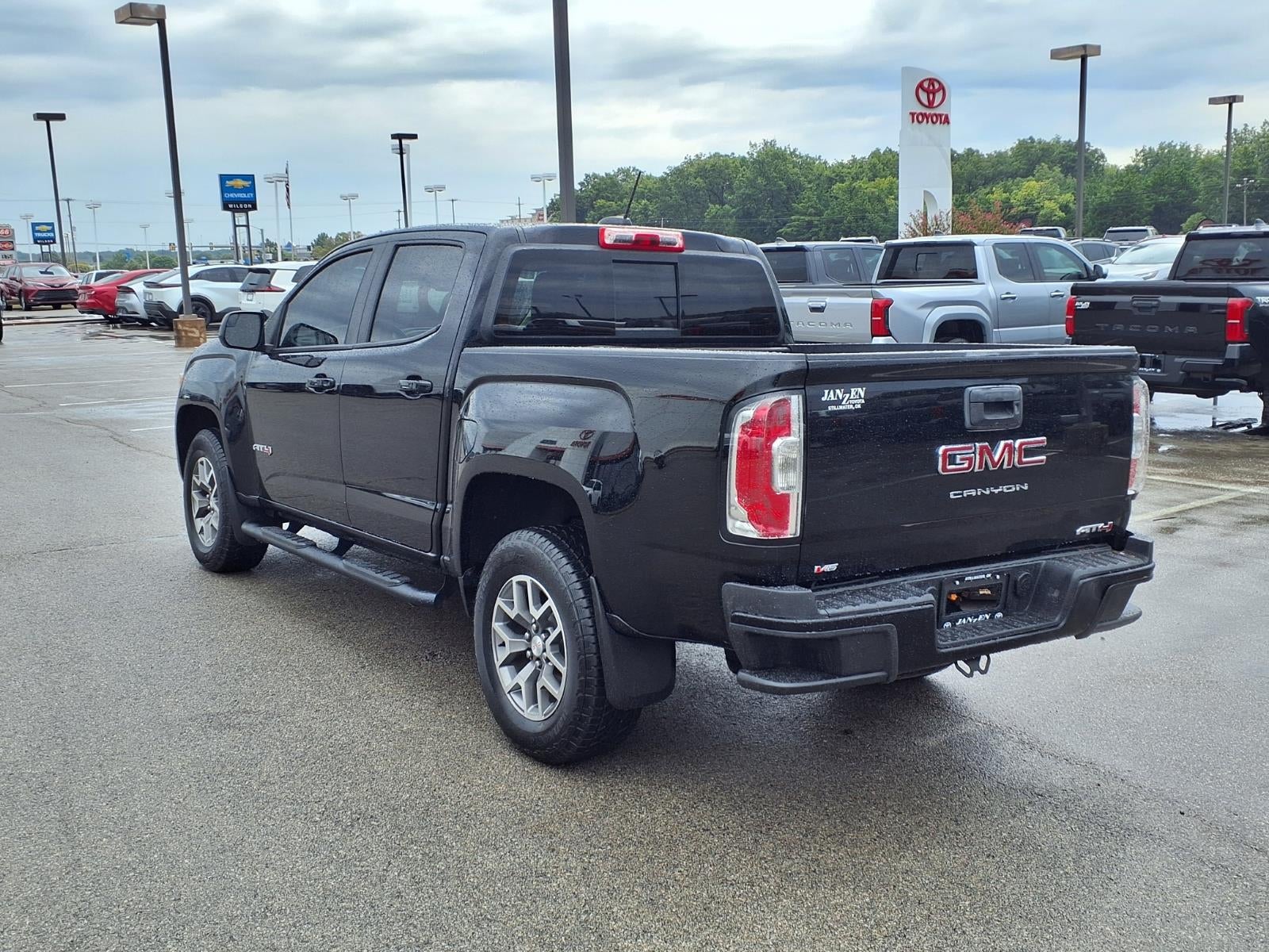 2022 GMC Canyon AT4 w/Cloth