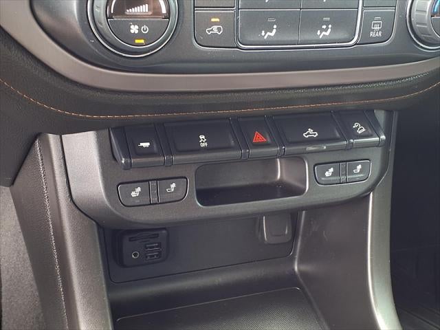 2022 GMC Canyon AT4 w/Cloth