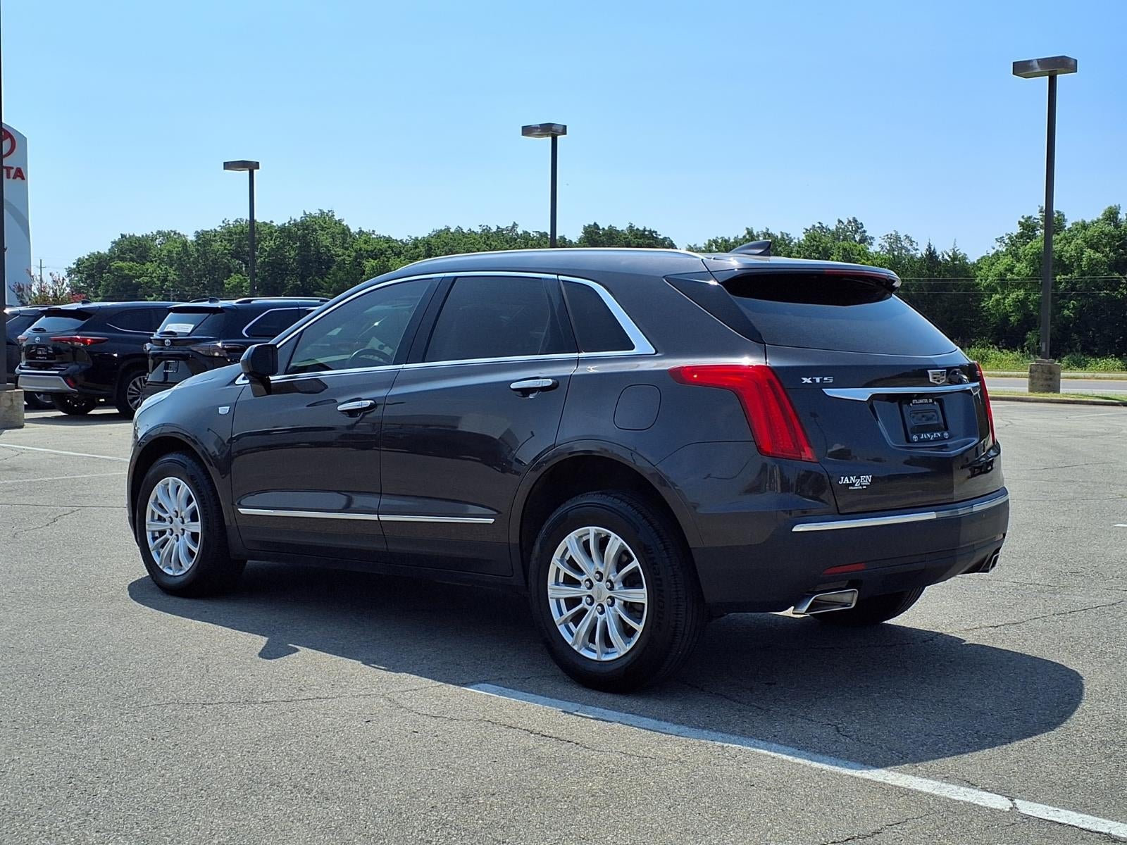 2018 Cadillac XT5 Base