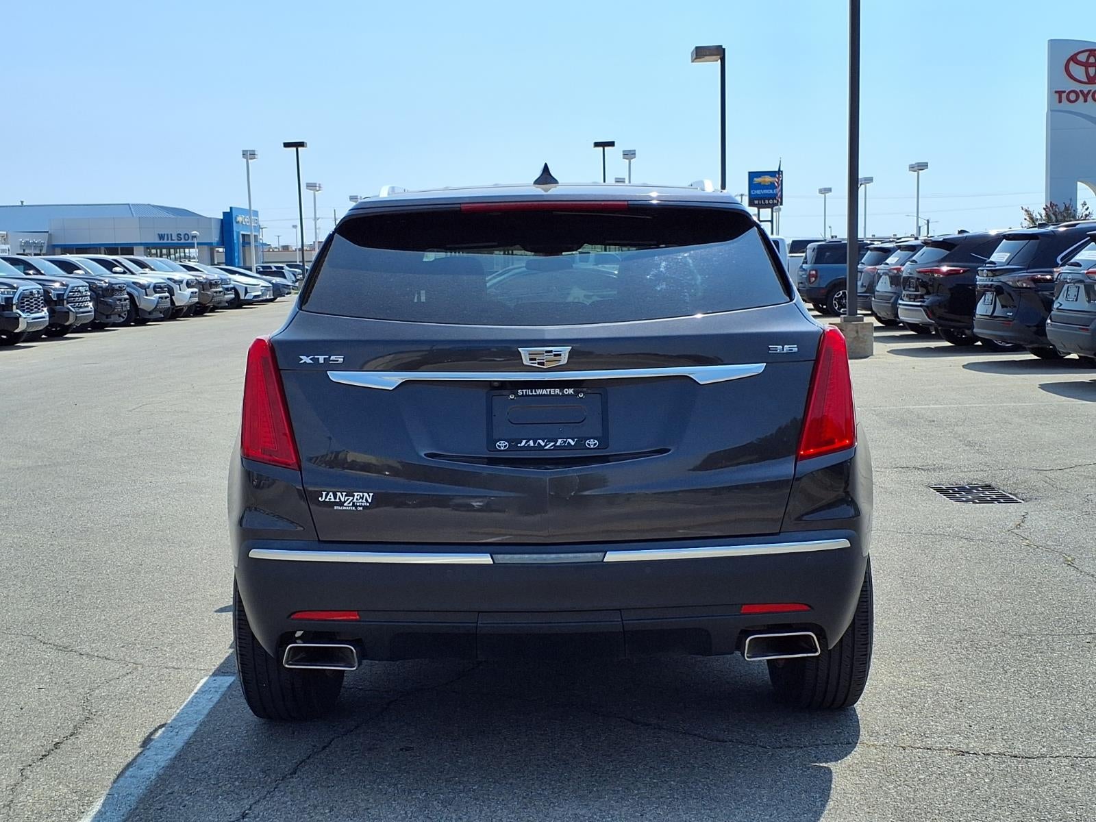 2018 Cadillac XT5 Base