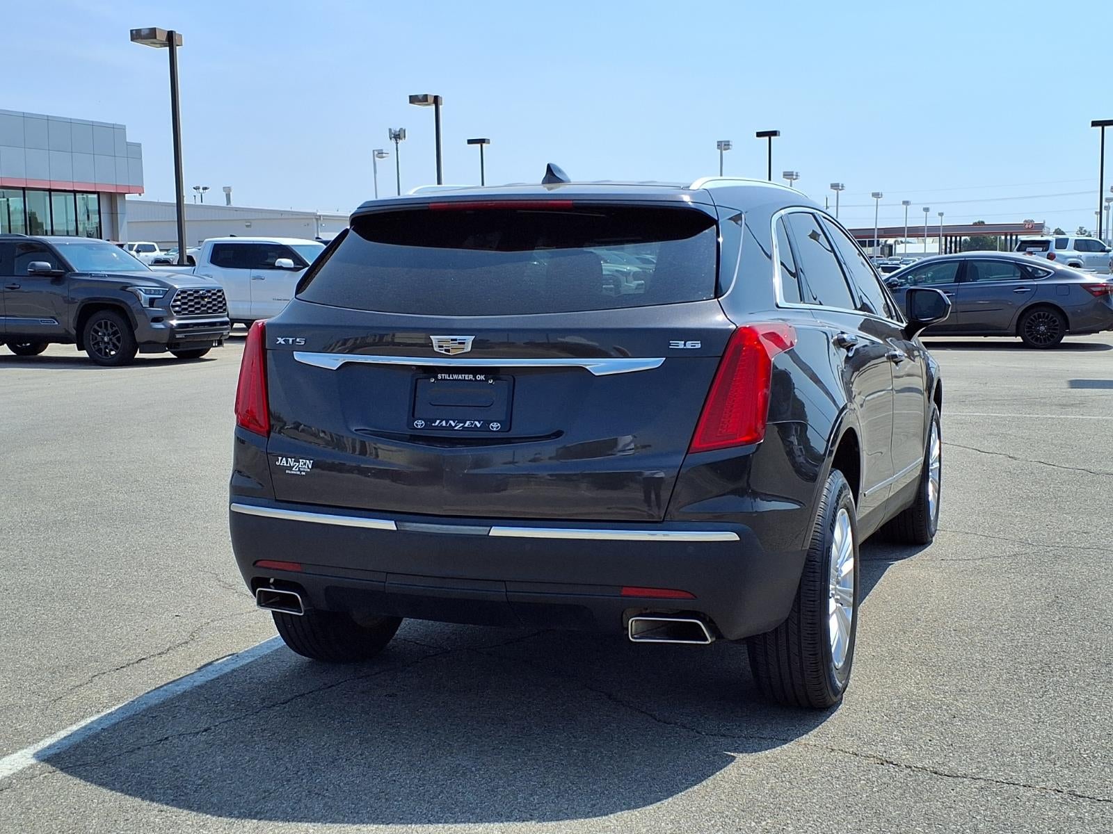 2018 Cadillac XT5 Base