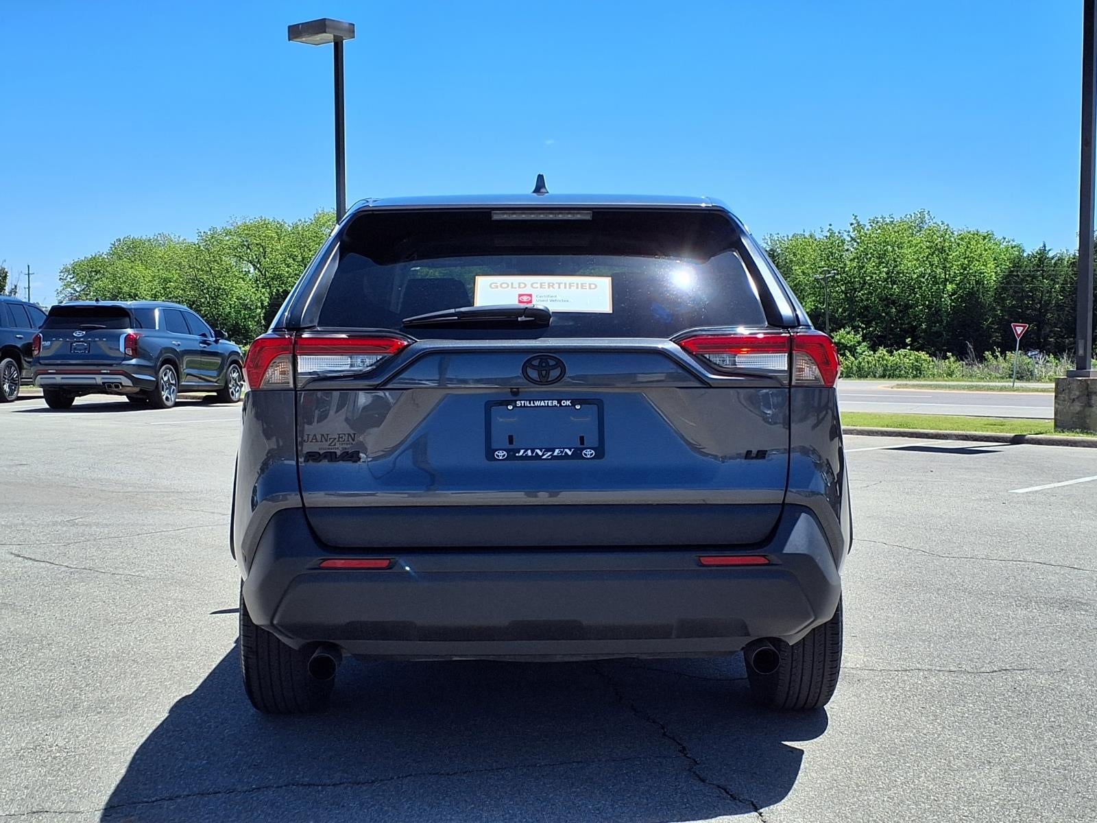 2024 Toyota RAV4 LE