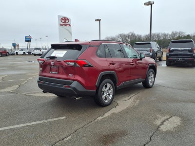 2025 Toyota RAV4 XLE