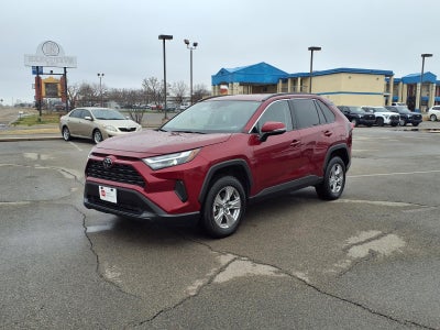 2025 Toyota RAV4 XLE