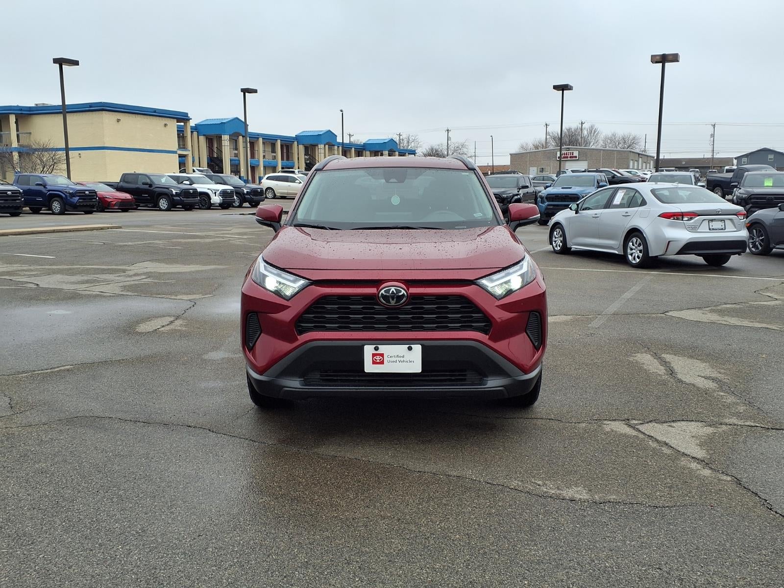 2025 Toyota RAV4 XLE