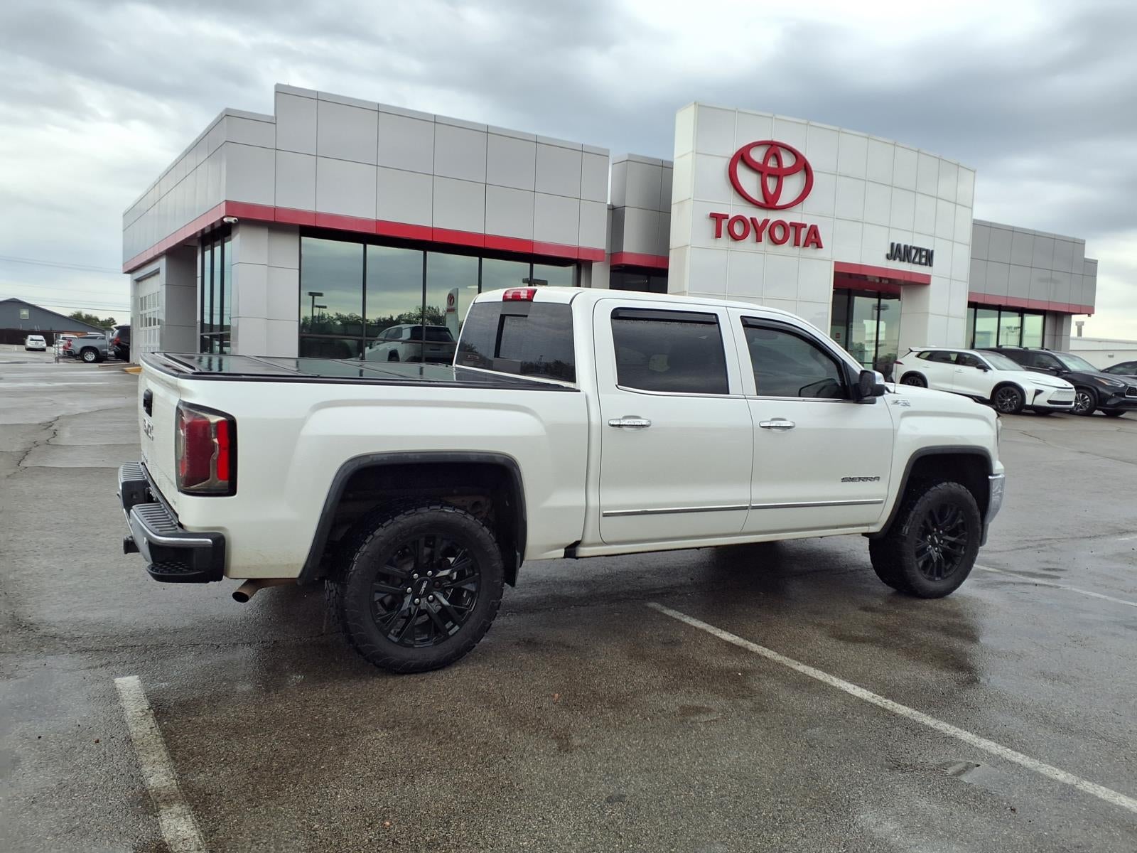 2018 GMC Sierra 1500 SLT