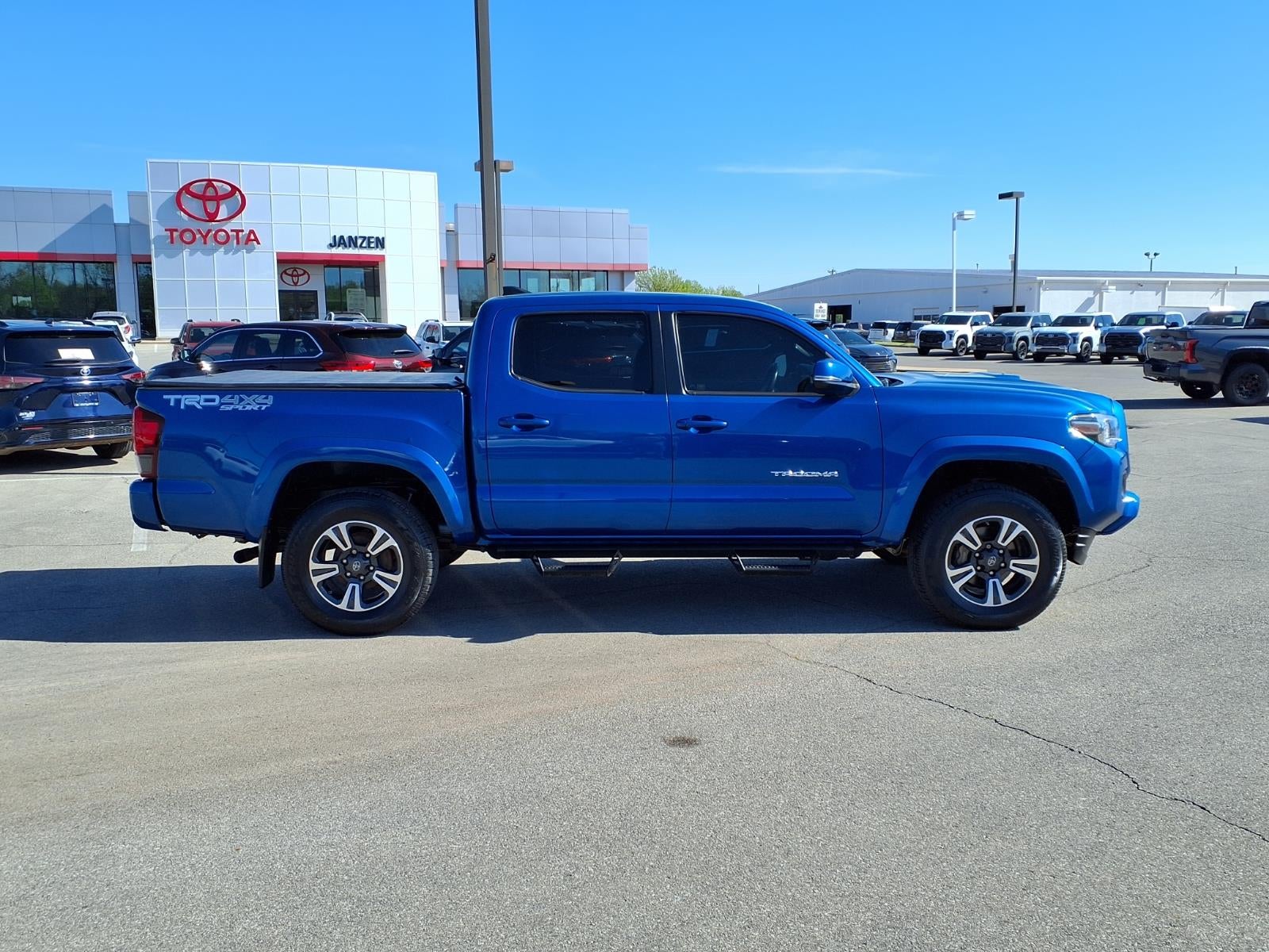 2018 Toyota Tacoma TRD Sport V6