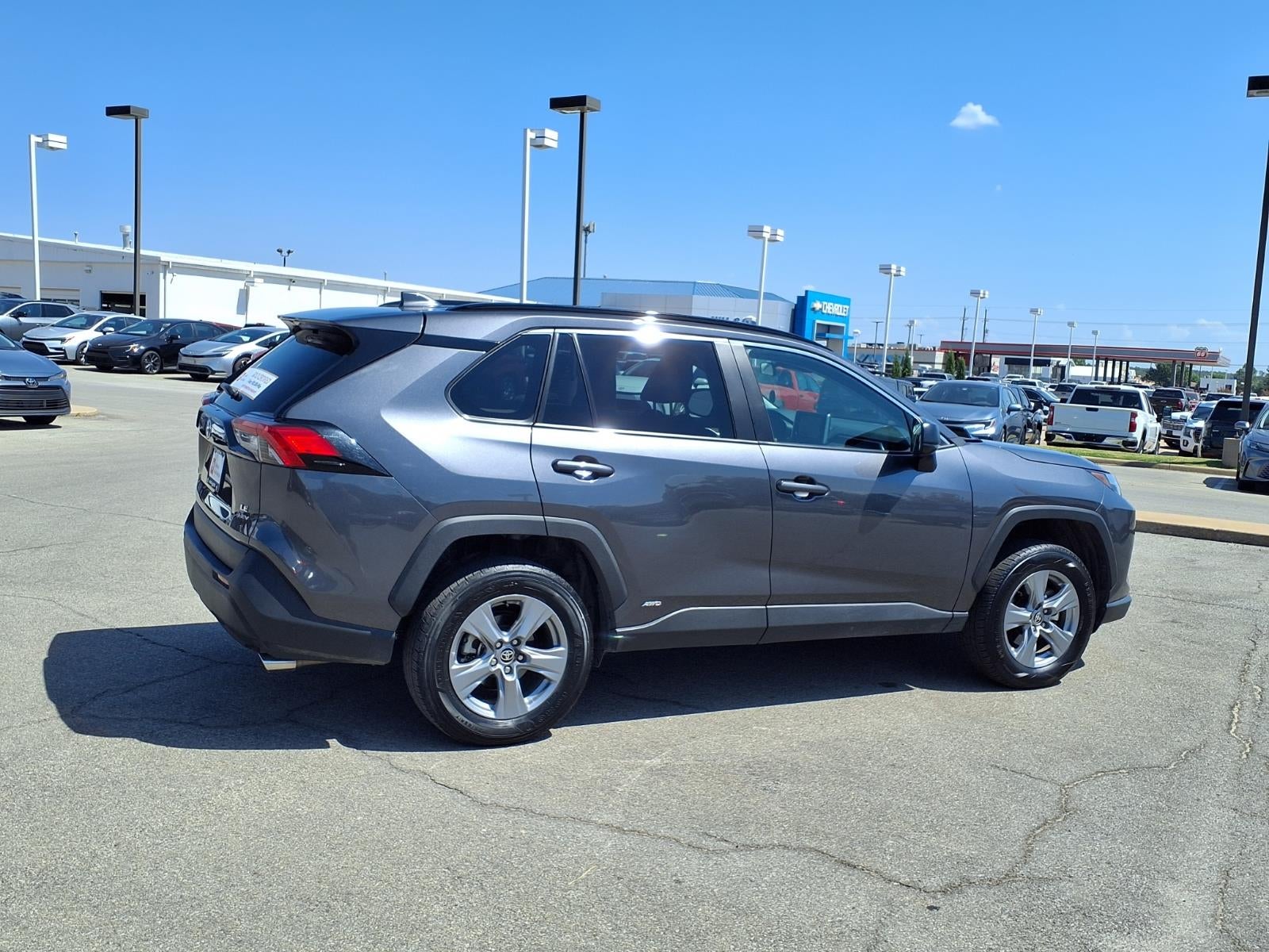 2025 Toyota RAV4 Hybrid LE