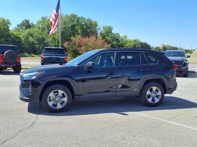 2025 Toyota RAV4 Hybrid LE