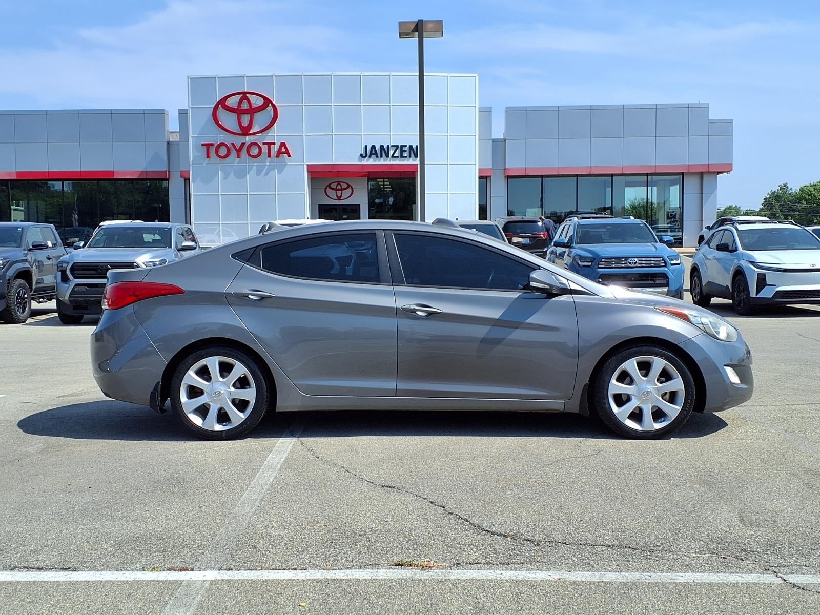 Used 2013 Hyundai Elantra Limited with VIN 5NPDH4AEXDH200971 for sale in Stillwater, OK