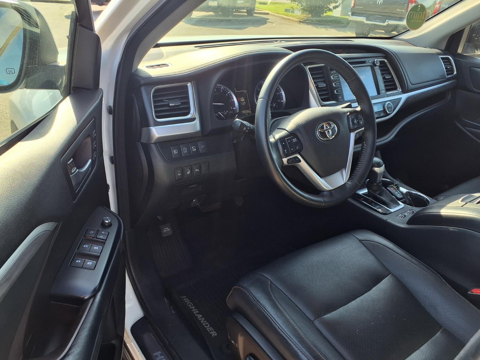 2018 Toyota Highlander Limited Platinum