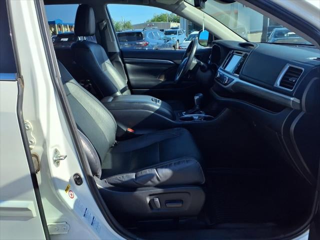 2018 Toyota Highlander Limited Platinum